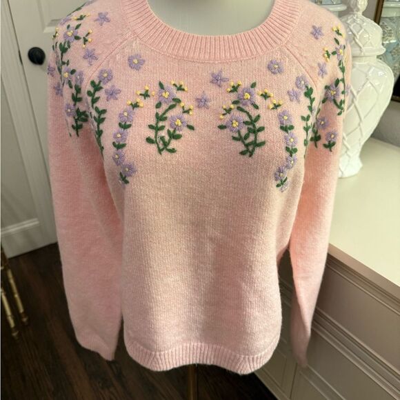 HYACINTH HOUSE Pink Floral Embroidered Lilah Sweater-Z6 - Picture 5 of 8
